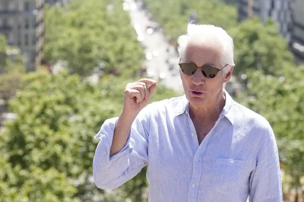 ¿Qué Sucedió en la Visita de Richard Gere a Barcelona? Descubre Todos los Detalles