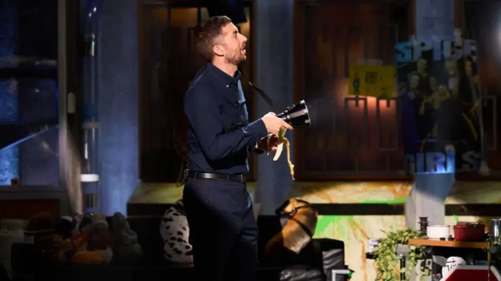 ¿Qué Ocurrió Cuando David Broncano Aceptó un Puñetazo en Directo?
