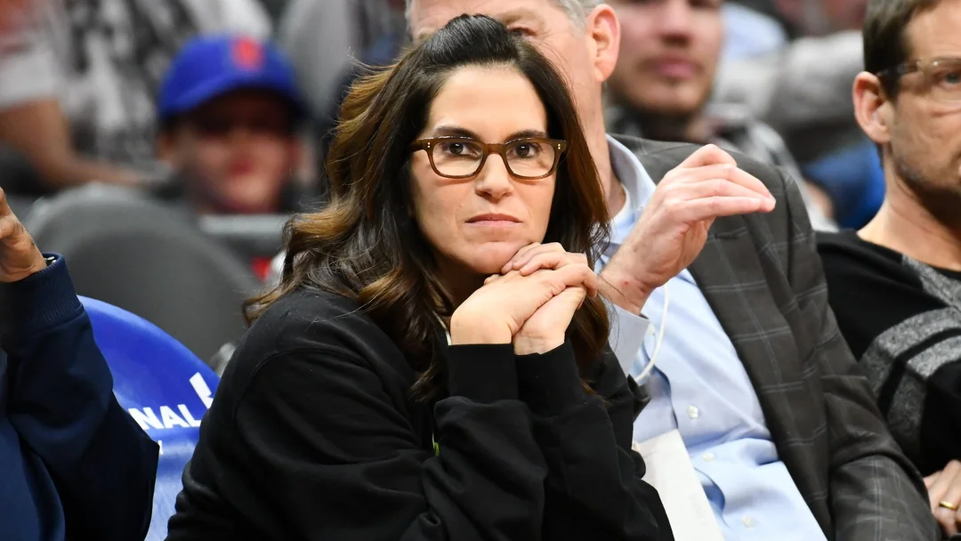 ¿Quién Es Jami Gertz Y Por Qué Es La Actriz Más Rica De Hollywood?