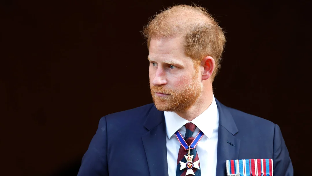 ¿Podrán Carlos III y el Príncipe Harry Reconstruir Su Relación?