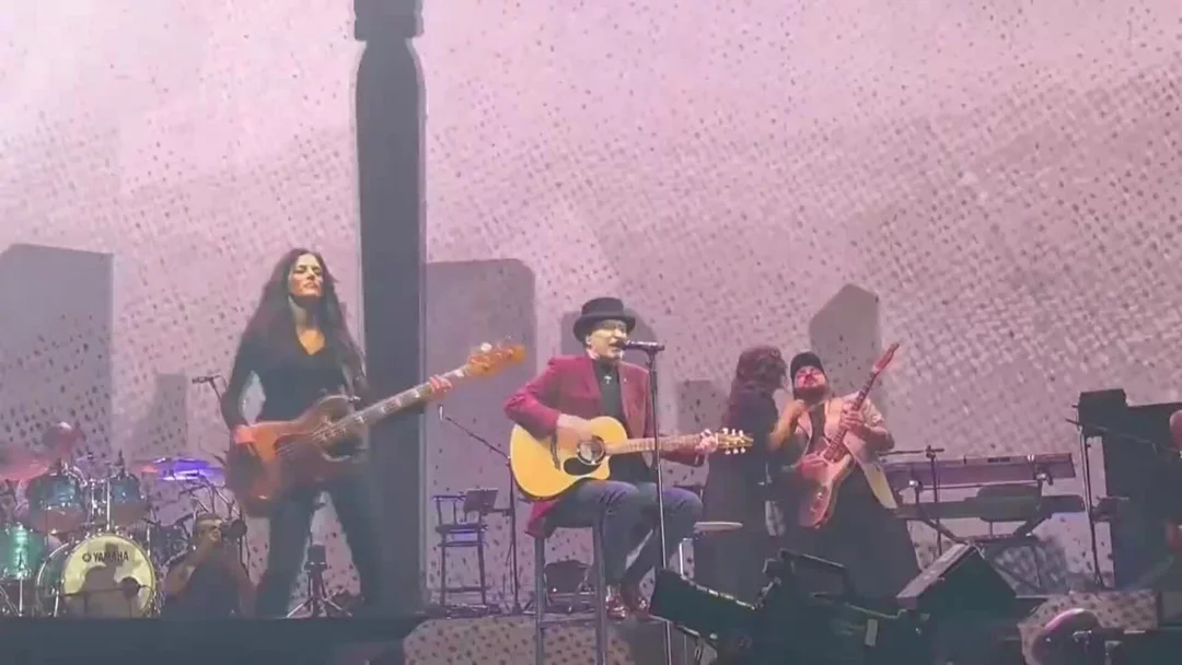 ¿Es Realmente un Adiós? Joaquín Sabina Deslumbra en Málaga en su Último Concierto