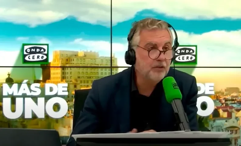 ¿Qué Se Dijo Entre Carlos Alsina y Pablo Motos en ‘El Hormiguero’?