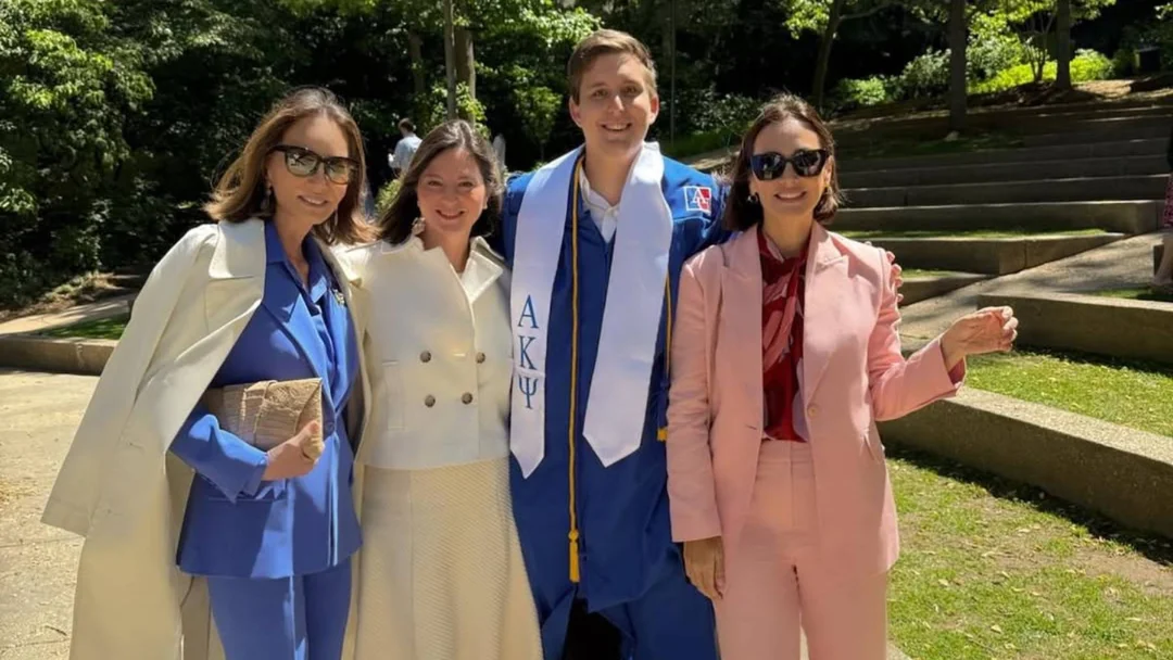 ¿Qué Hizo Isabel Preysler En La Graduación De Su Nieto Que Conmovió A Todos?