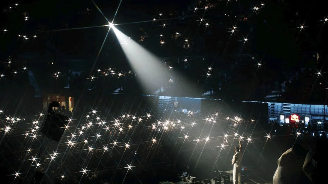 ¿Qué Ocurrió Durante El Concierto De Myke Towers En Madrid Que Sorprendió A Todos?