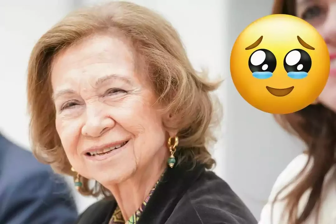 ¿Qué Se Oculta Detrás de la Reaparición de la Reina Sofía en la Agenda Real?