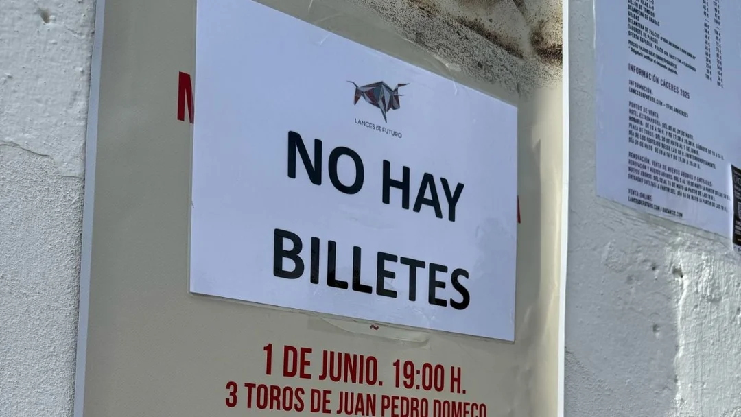 ¿Qué Hizo Brillar a Ferrera, Roca Rey y Ginés Marín en Cáceres?